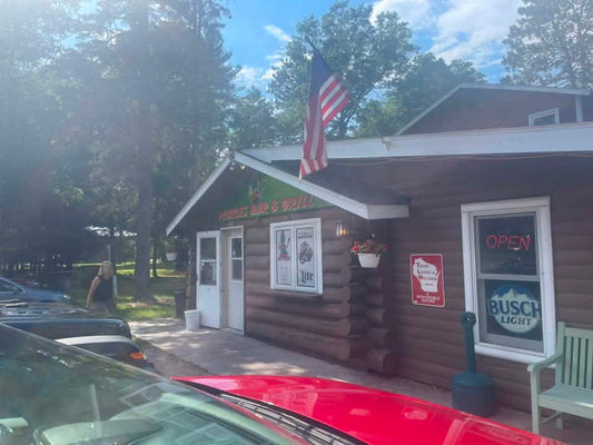 Pickles Bar & Grill